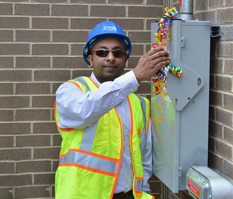 Electrical Worker